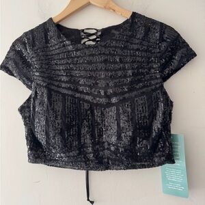 NEW!!‎ Haute Nite Black Sequin Dressy Crop Top